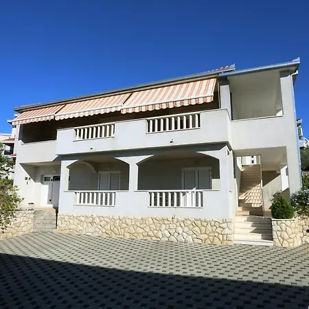 Apartment Apartments By The Sea Trogir - 8683 Trogir
