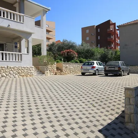 Apartments By The Sea Trogir - 8683 Apartment Trogir