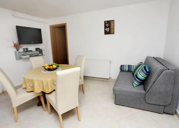 Lägenhet By The Sea - 8683 *